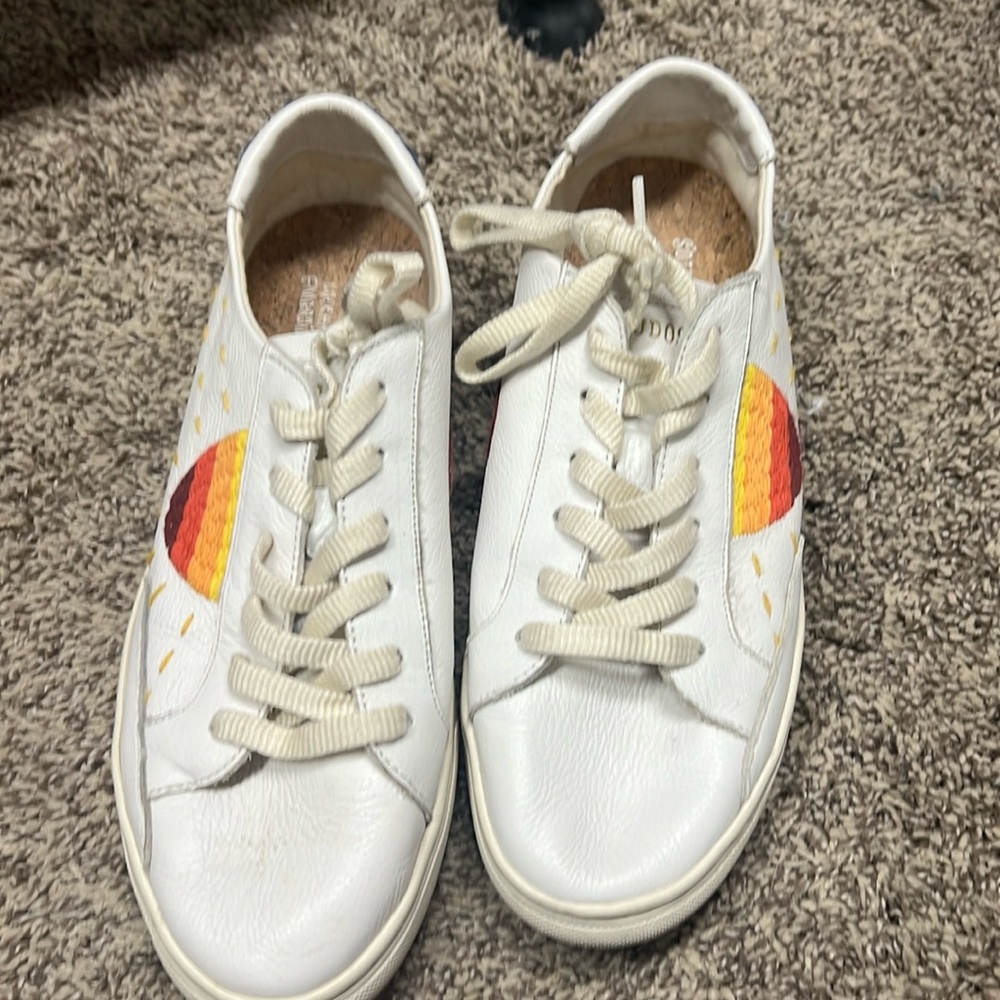 Soludos embroidery sneakers size 8.5
